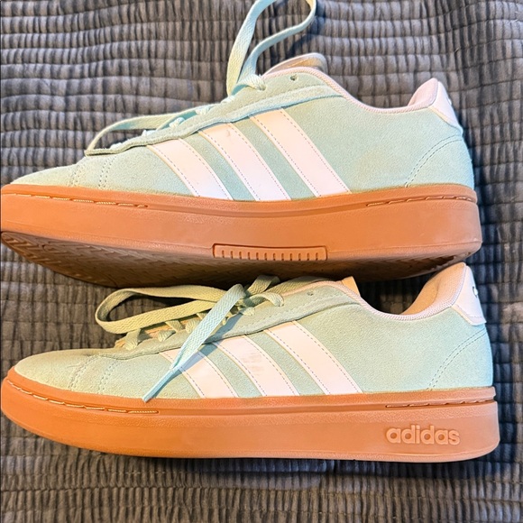 Adidas Mint Green Sneakers - Picture 3 of 6